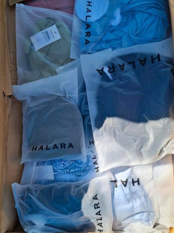 Halara clothing pallet - Image 3