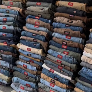 Carhartt clothing  pallets